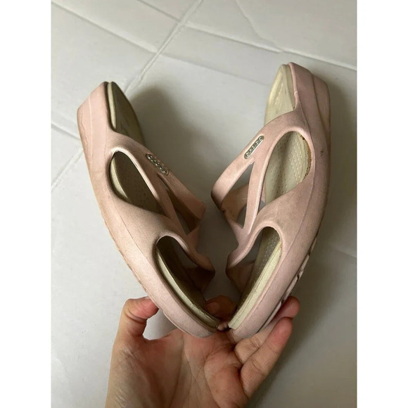 Crocs Cotton Candy Stucco Hilga Slide Womens Size 8 Pink Sandals Wedge - Picture 3 of 5